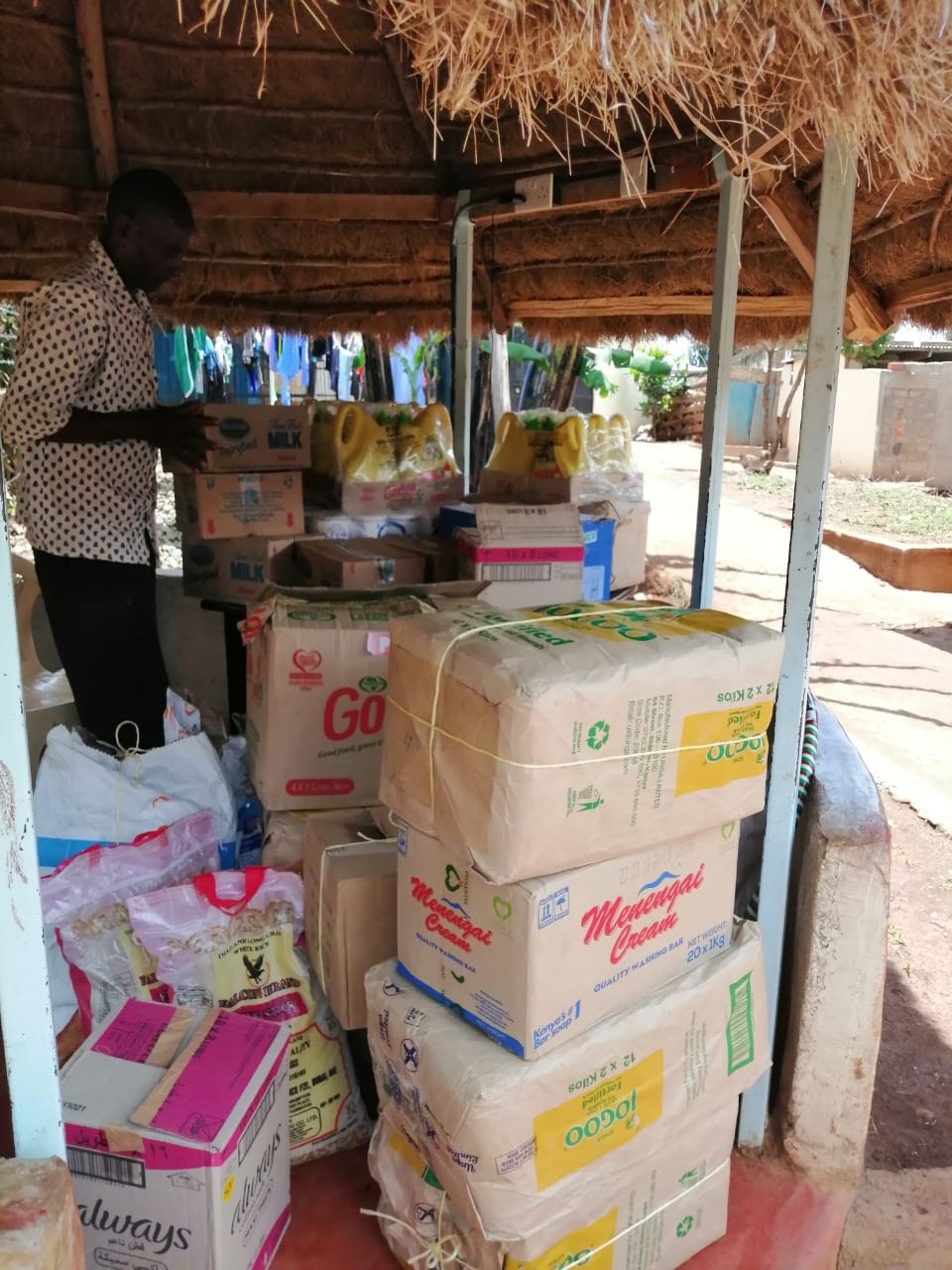 PHOTO 2020 04 14 21 42 25